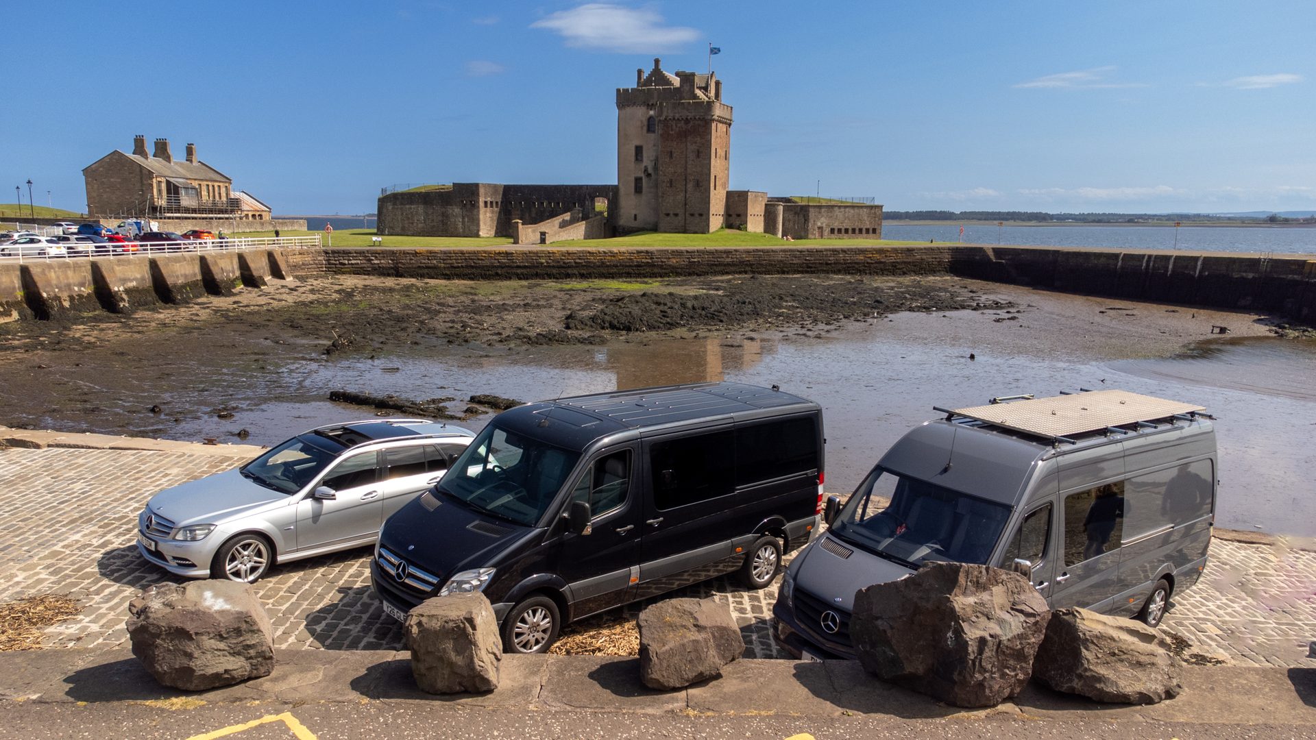 Golf and distillery tour fleet